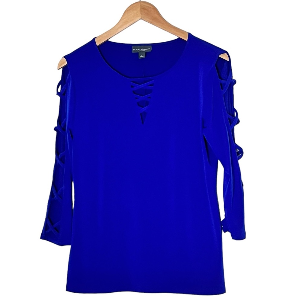 Bold Elements | Like new cut sleeve blue blouse size large